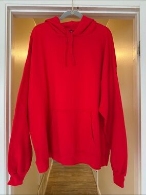 NWOT Hanes Bright Red Oversized Hoodie with Kangaroo Pockets Size 3XL
